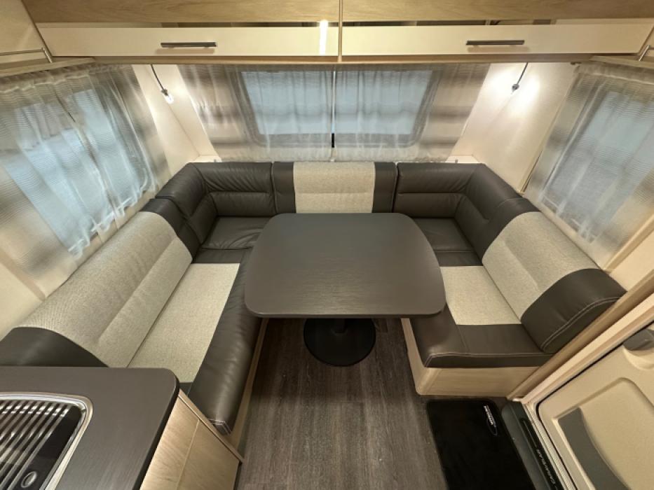 Caravelair Antares 455