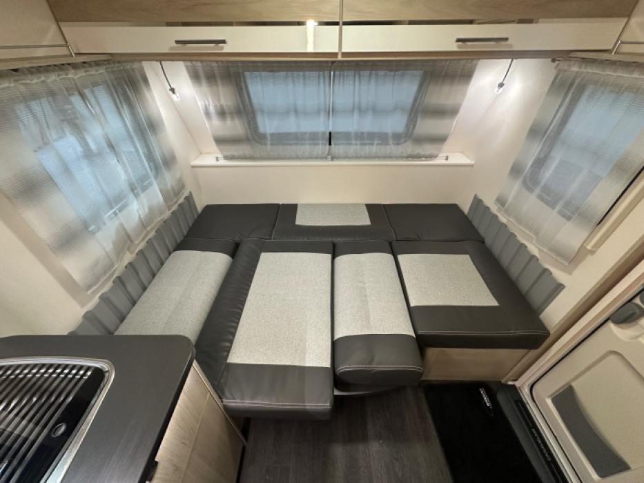 Caravelair Antares 455