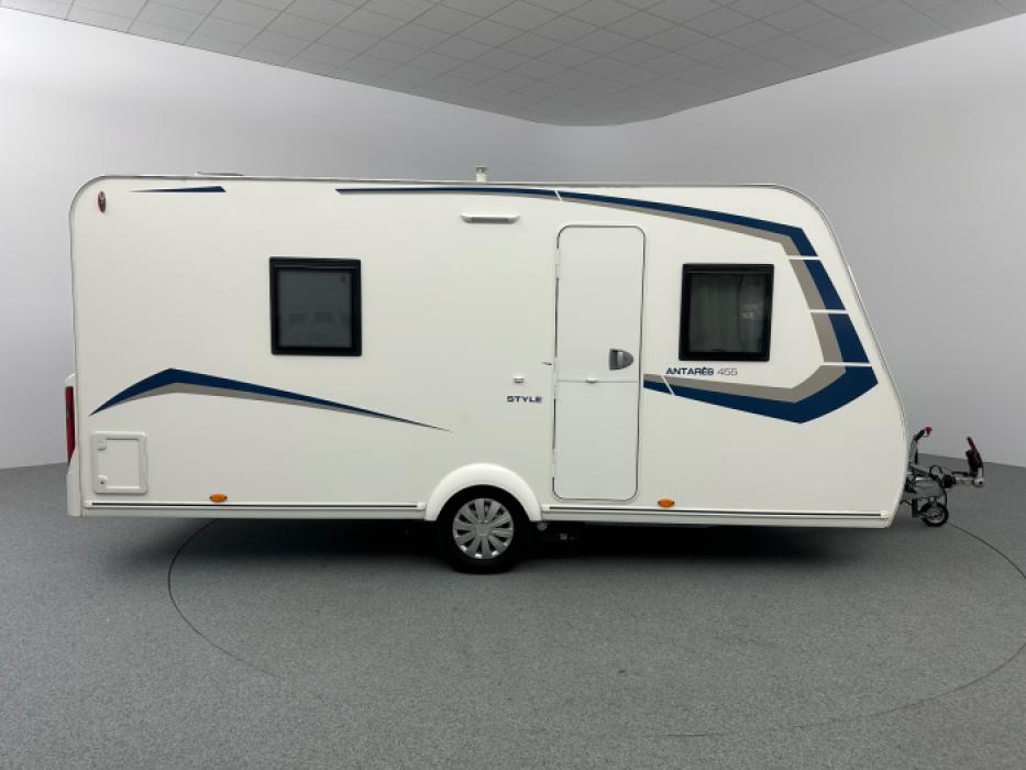 Caravelair Antares 455