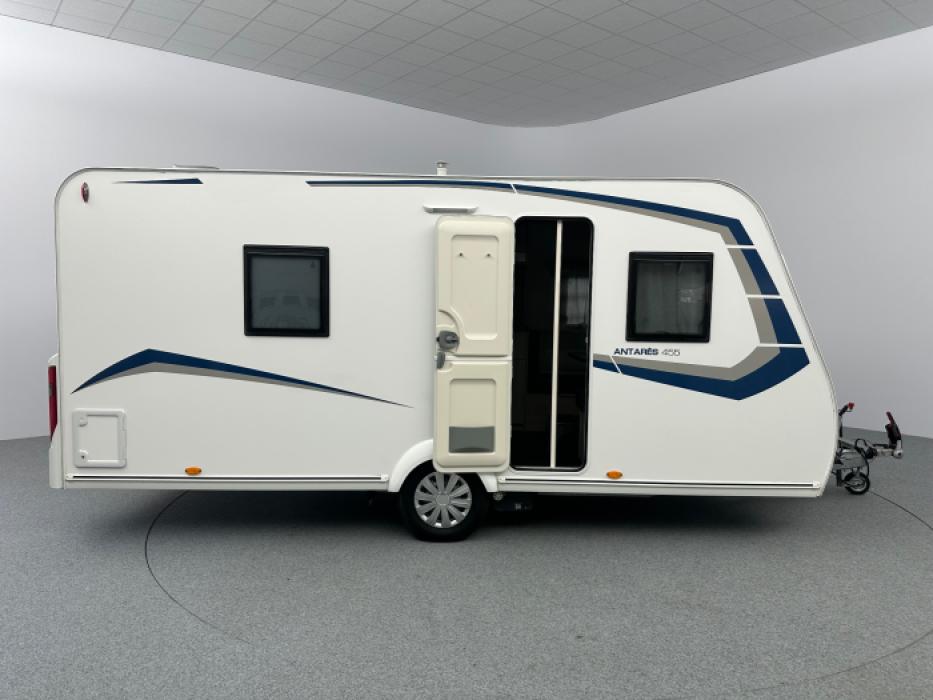 Caravelair Antares 455