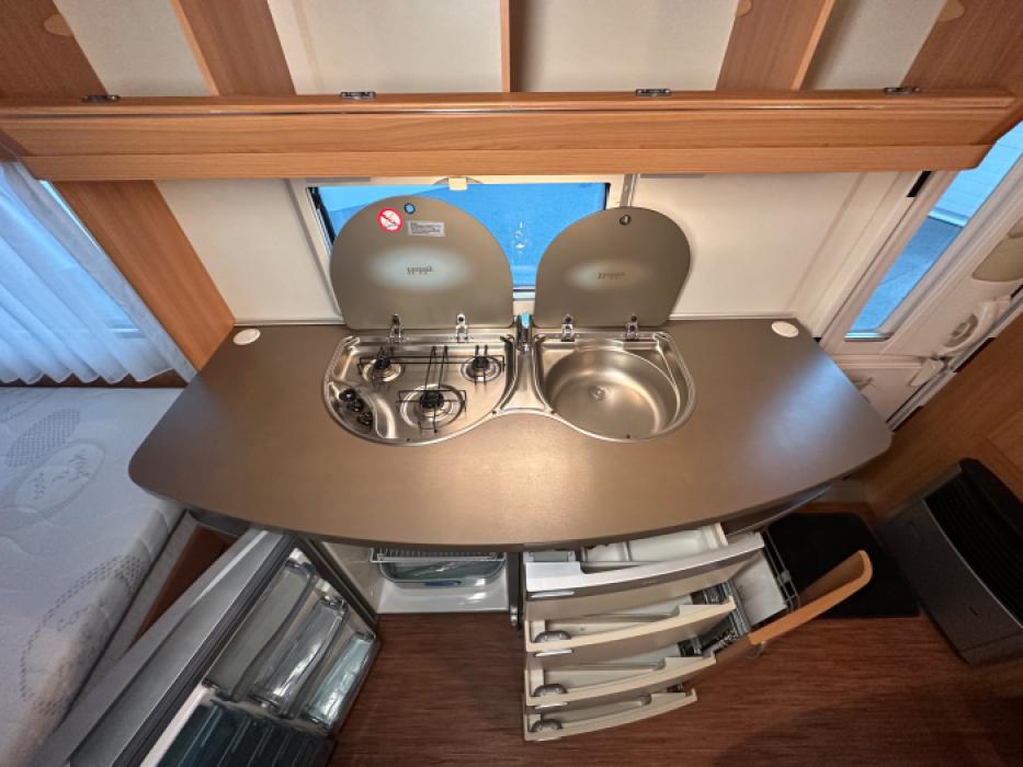 Hobby De Luxe 440 SF