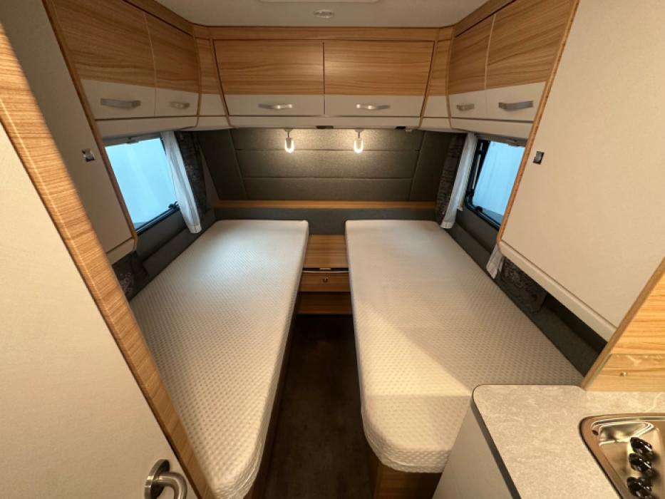 Dethleffs Camper 460 EL