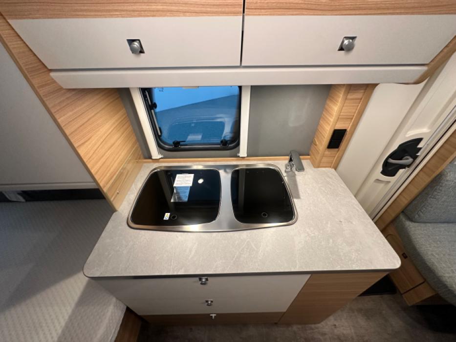 Dethleffs Camper 460 EL