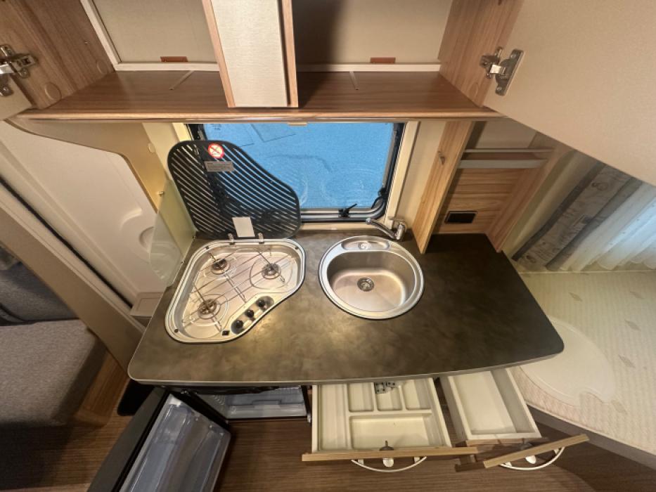 Eriba Nova Light 442