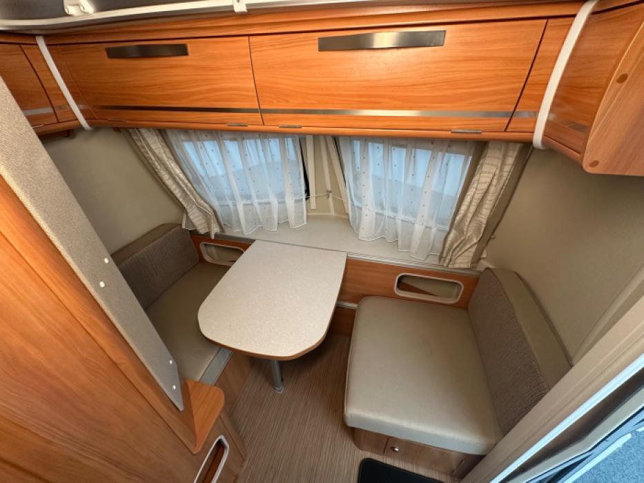 Eriba Touring Triton 430