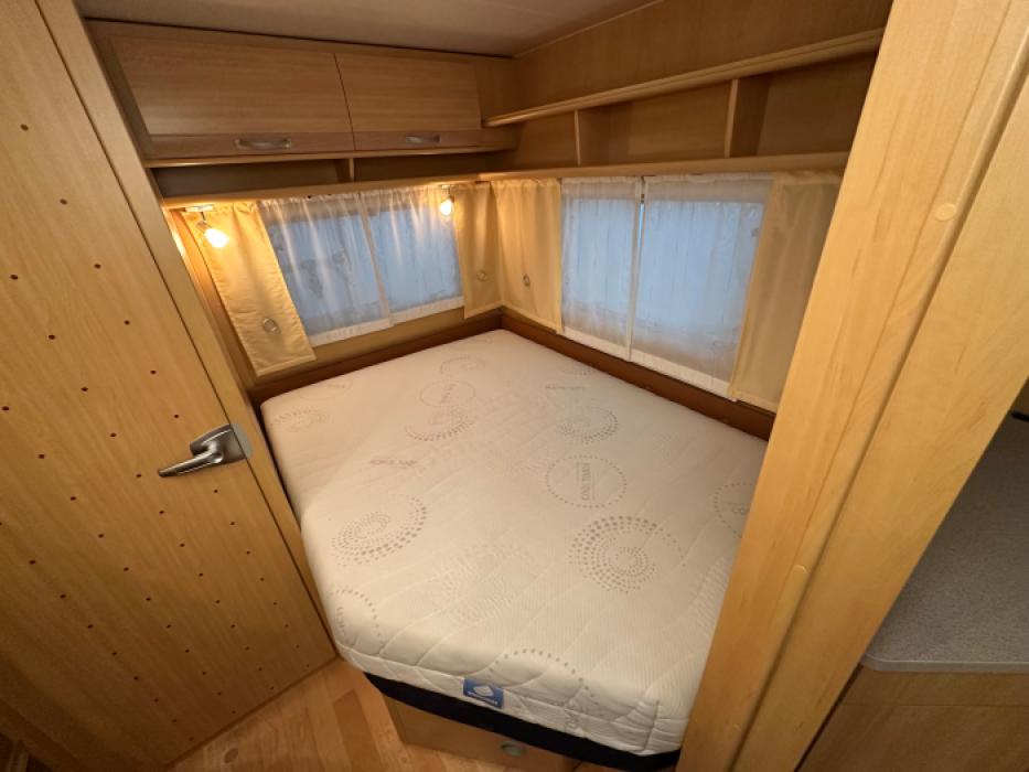 Dethleffs Camper 450 DB