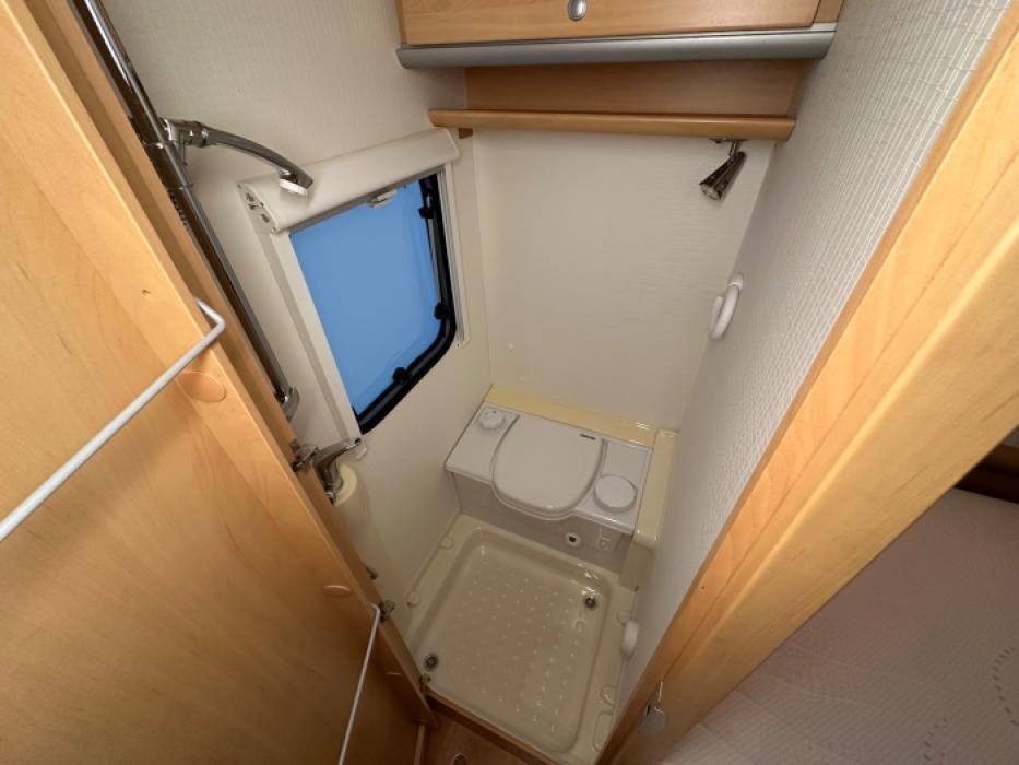 Dethleffs Camper 450 DB