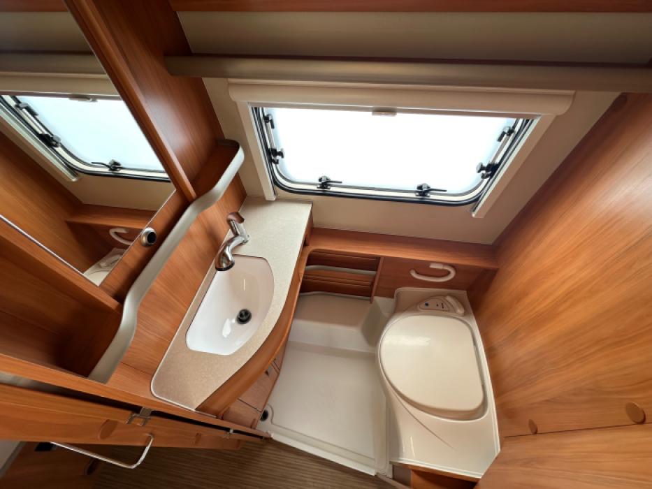 Eriba Touring Triton 430