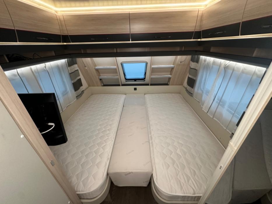 Hobby De Luxe Edition 495 UL