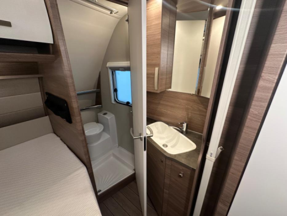 Knaus Sport 450 FU Silver Selection