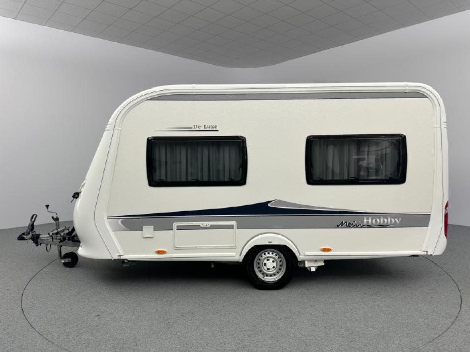 Hobby De Luxe 400 SFE