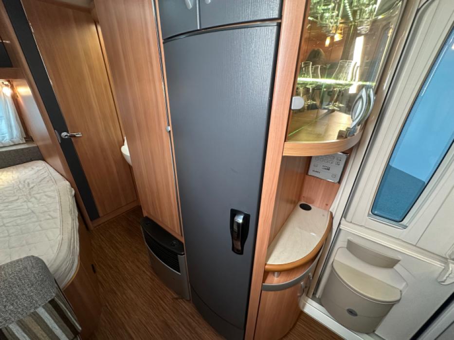 Hobby De Luxe 400 SFE