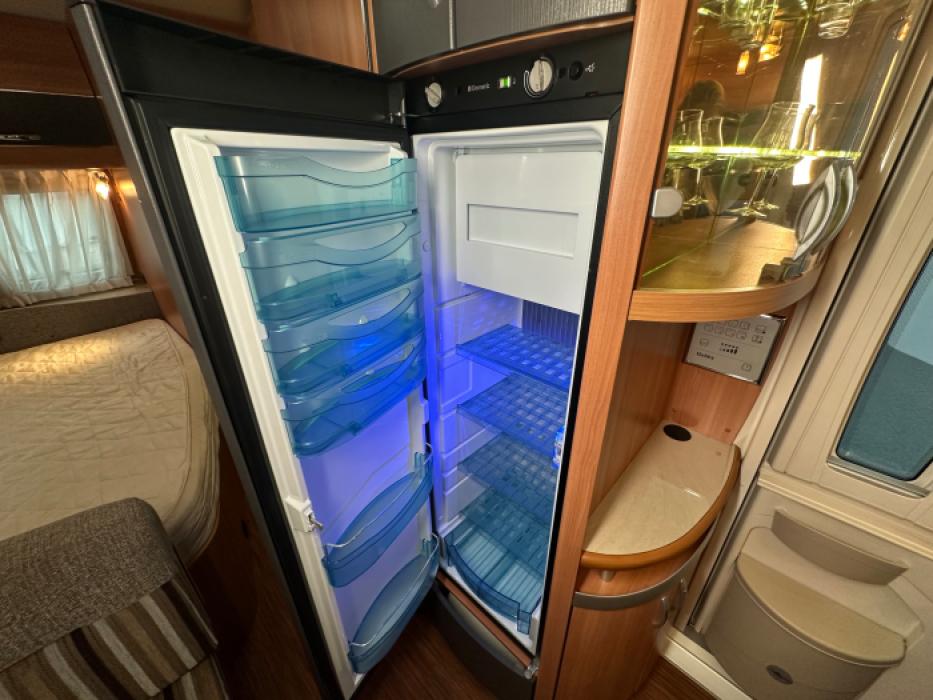 Hobby De Luxe 400 SFE