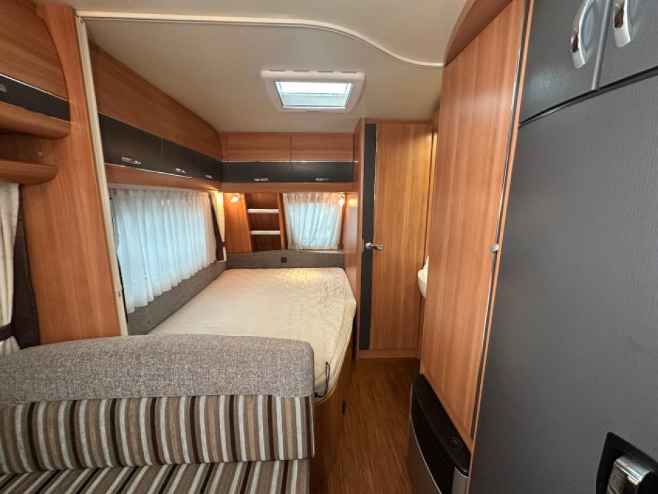 Hobby De Luxe 400 SFE