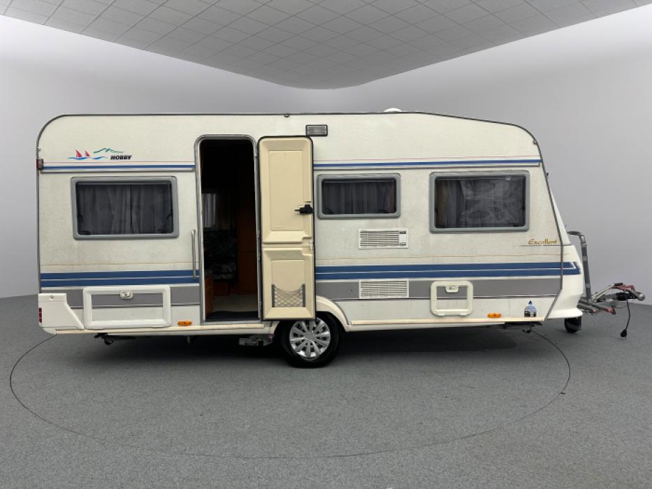 Hobby Excellent 470 UB