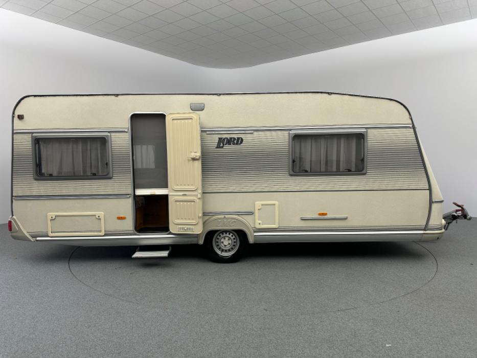 LMC Lord Ambassador 560