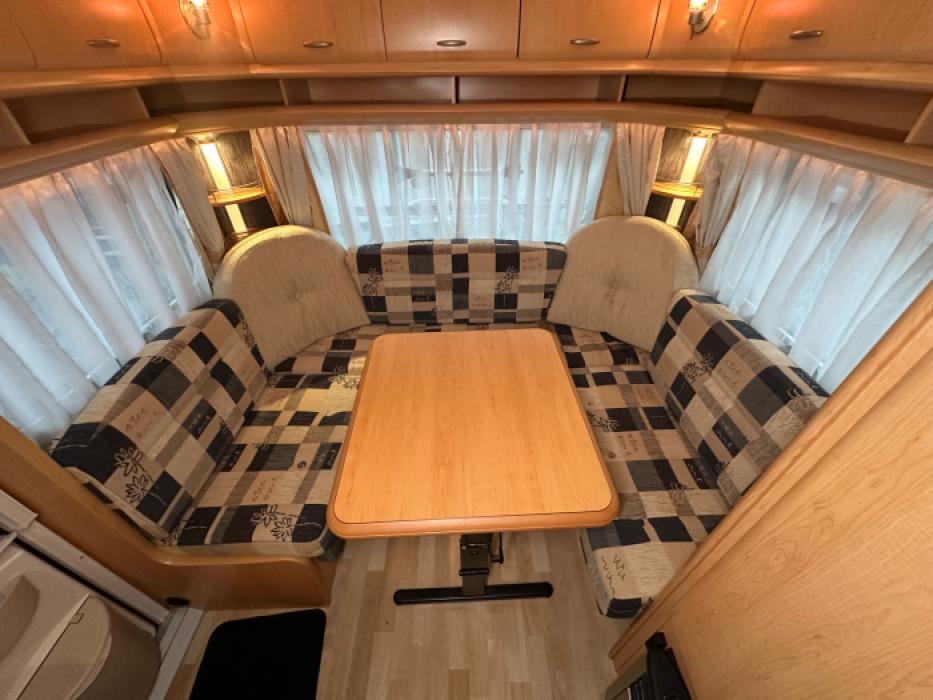 Hobby De Luxe 495 UK