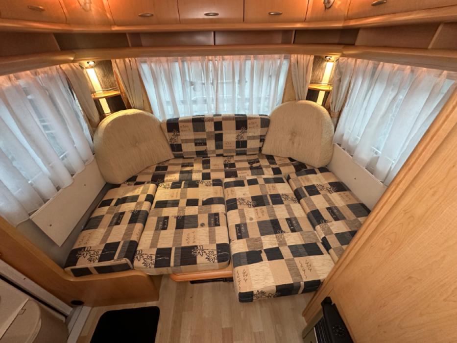 Hobby De Luxe 495 UK