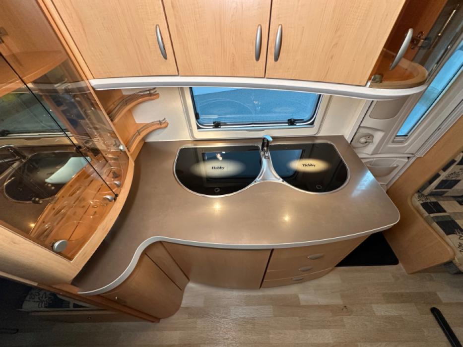 Hobby De Luxe 495 UK