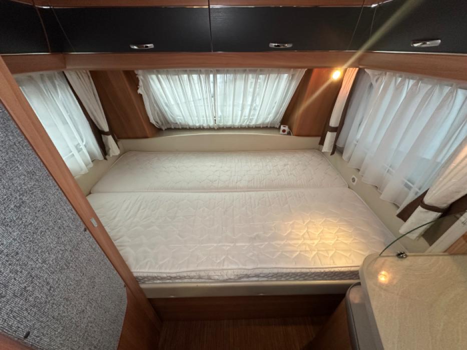 Hobby De Luxe 440 SF