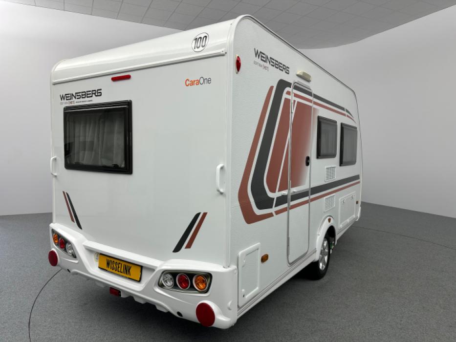 Weinsberg 390 QD CaraOne EDITION (HOT)