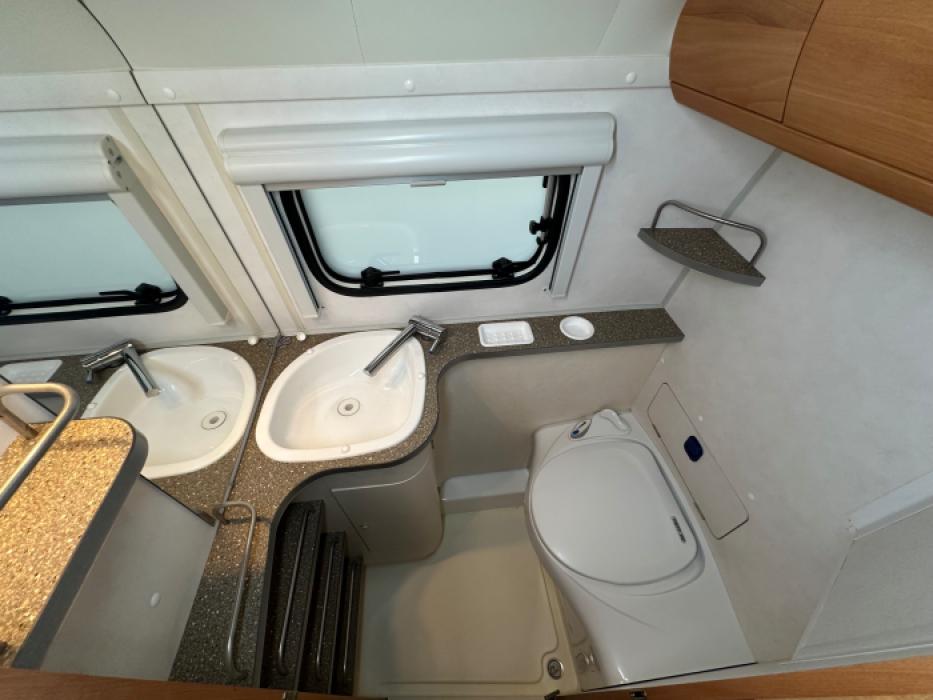 Eriba Touring Triton 420 GT
