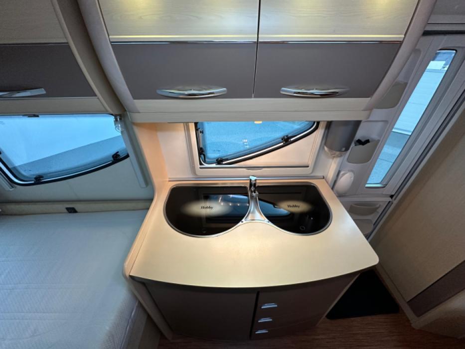 Hobby La Vita 400 SF