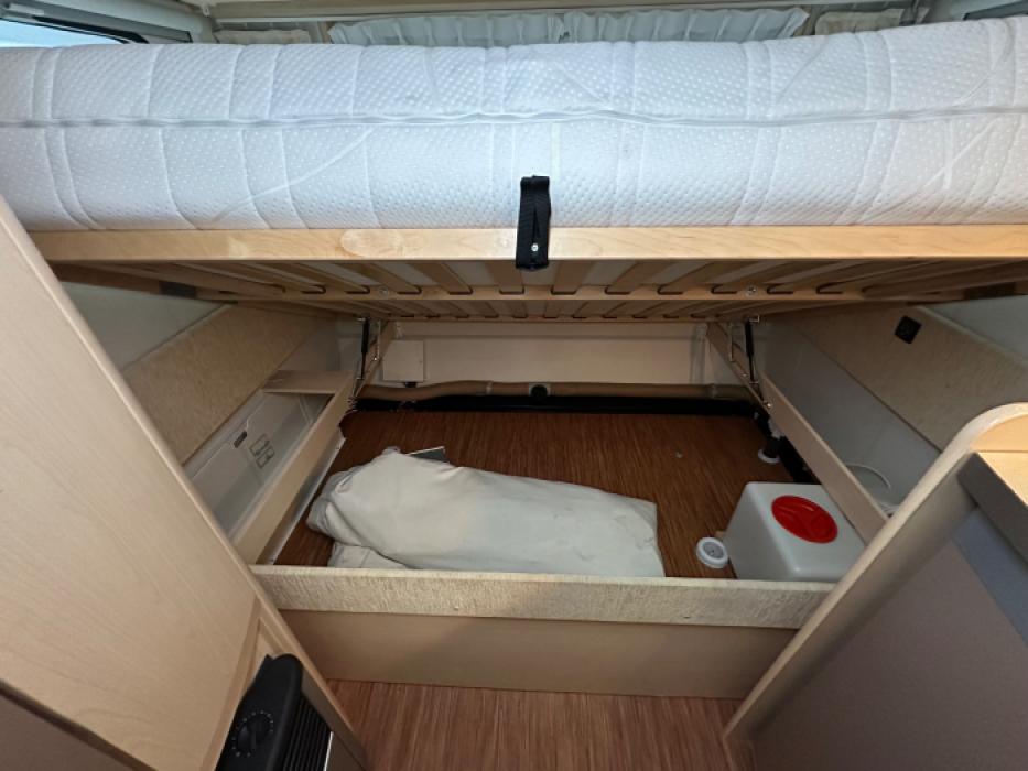 Hobby La Vita 400 SF