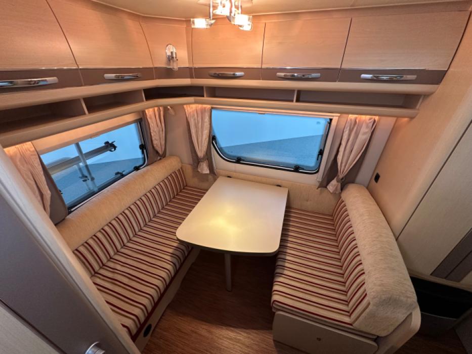 Hobby La Vita 400 SF