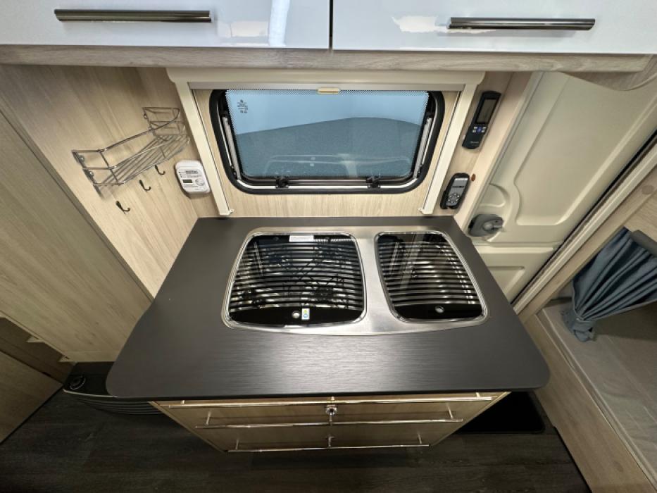 Caravelair Antares Style 476 Family