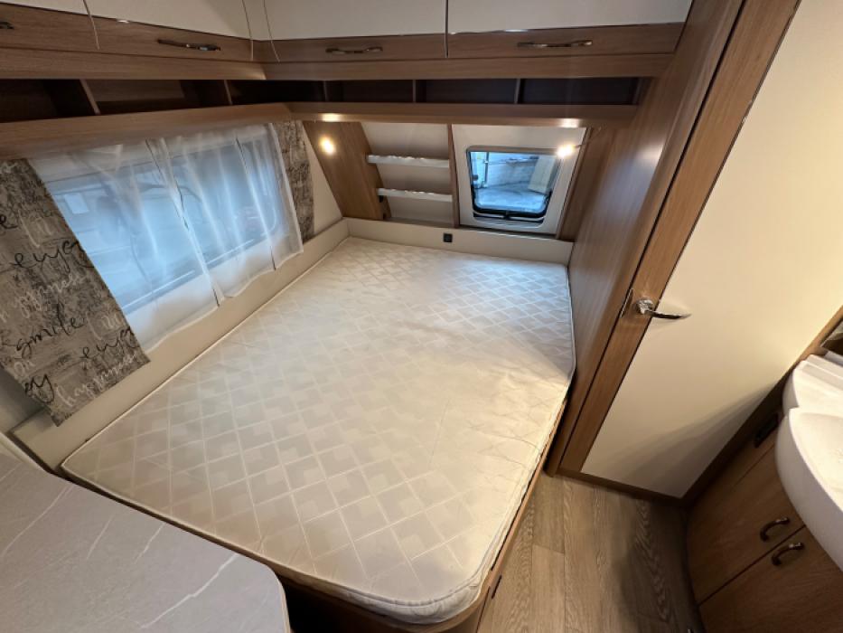 Hobby De Luxe 560 KMFe