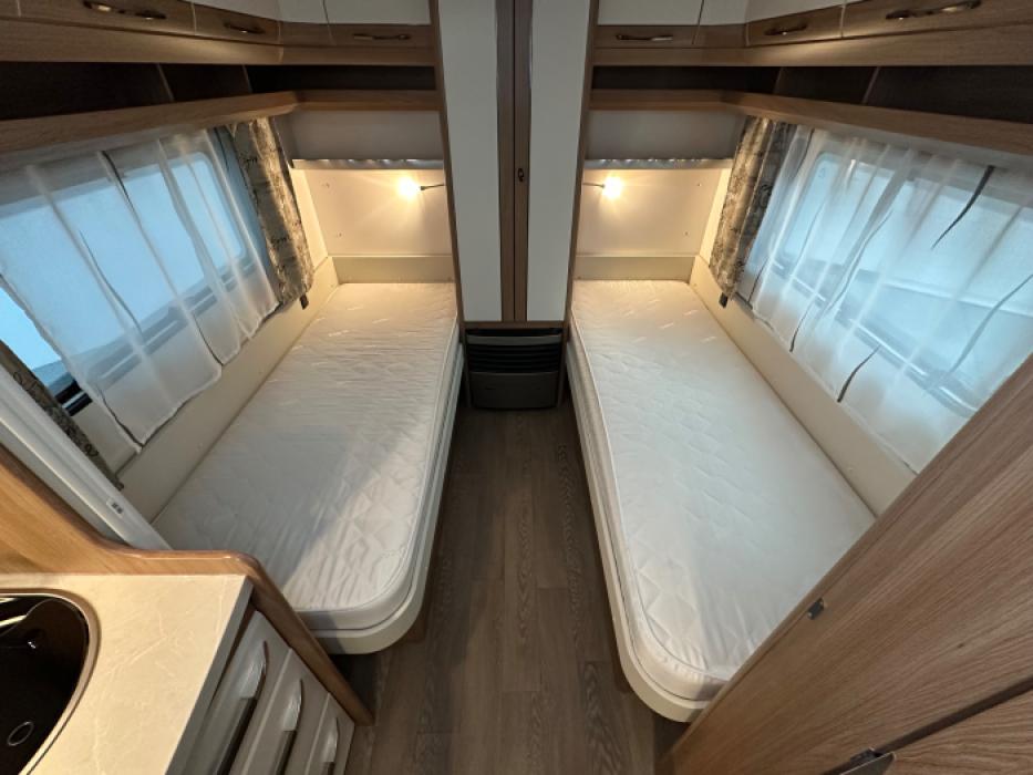 Hobby De Luxe 460 LU