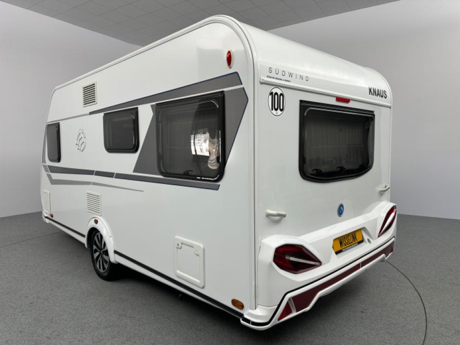 Knaus Südwind 450 FU