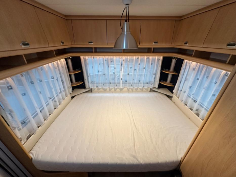 Hobby De Luxe Easy 450 UB