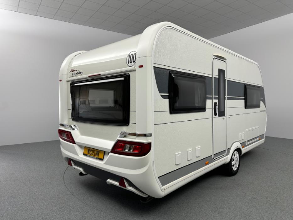 Hobby De Luxe Edition 460 Ufe