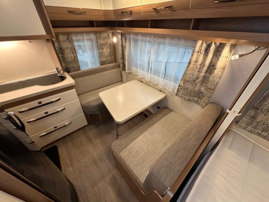 Hobby de Luxe 400 SFE