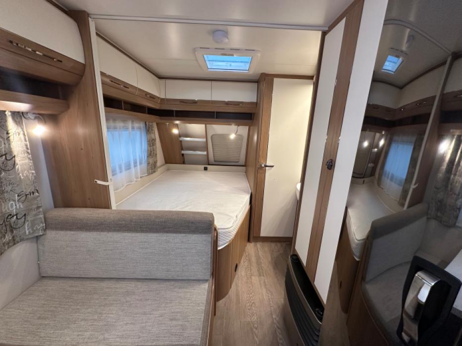 Hobby de Luxe 400 SFE