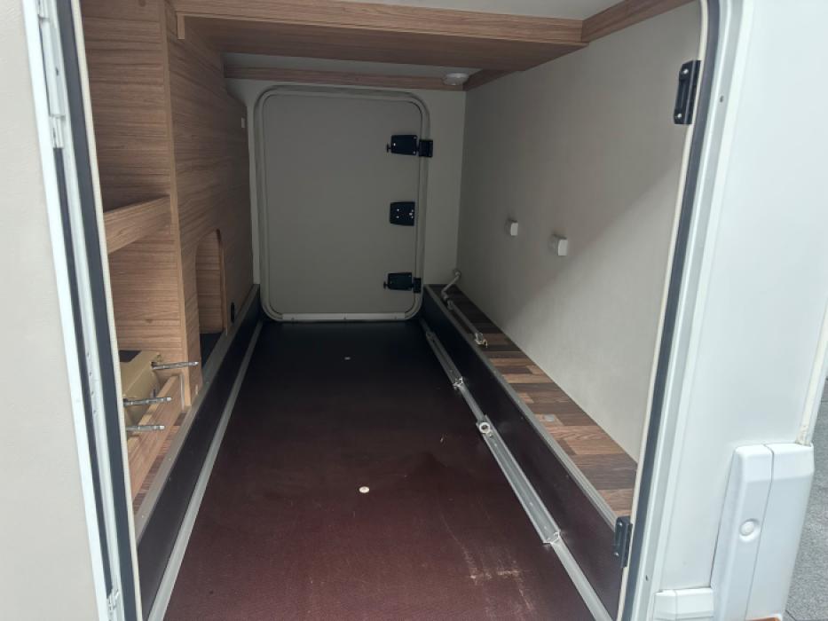Weinsberg CaraSuite 700 MEG