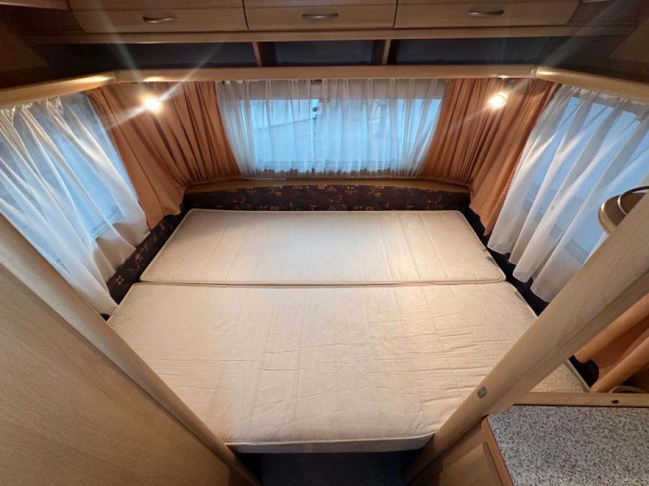 Dethleffs Camper 460 DB