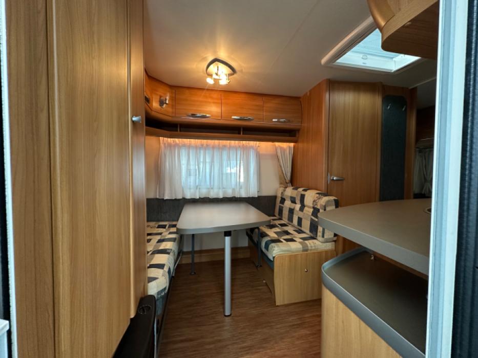 Hobby De Luxe 440 SF