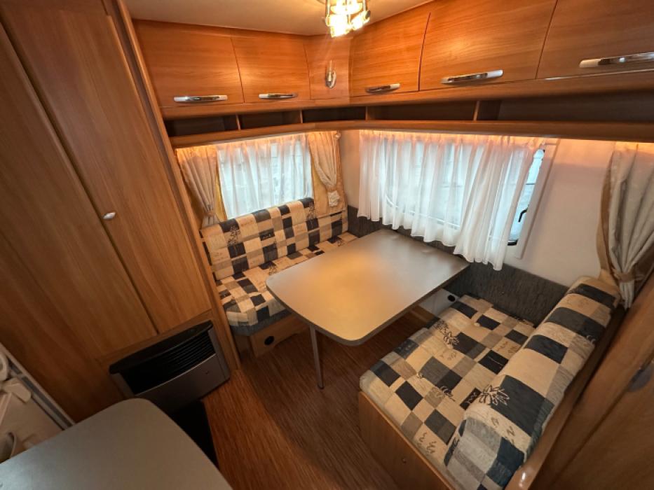 Hobby De Luxe 440 SF