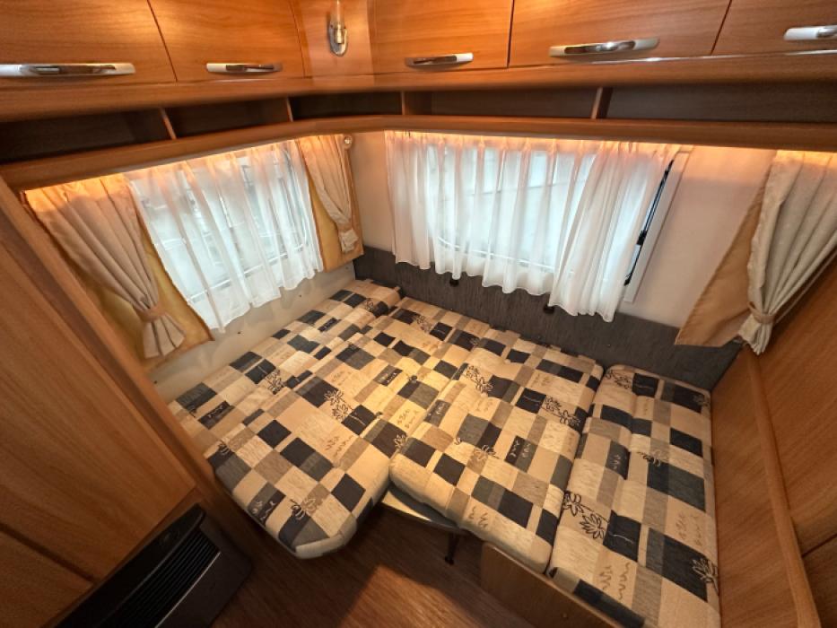 Hobby De Luxe 440 SF