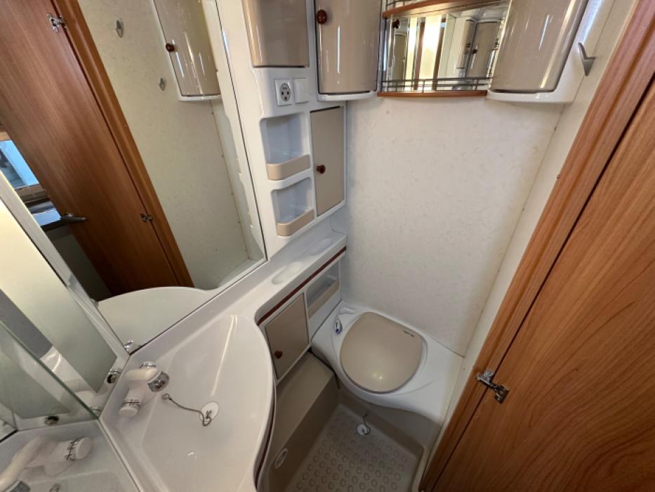 Hobby De Luxe 440 SF