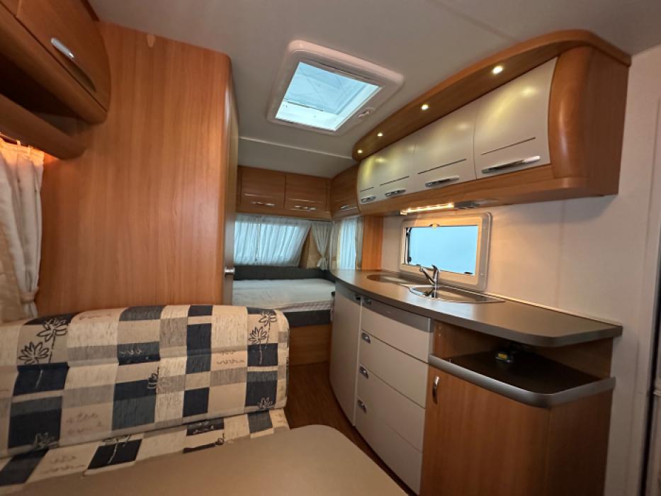 Hobby De Luxe 440 SF