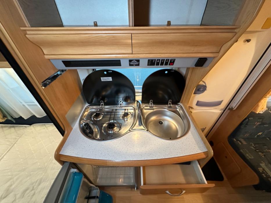 Hobby De Luxe 450 UF