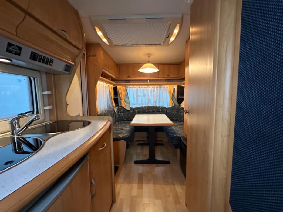 Hobby De Luxe 450 UF
