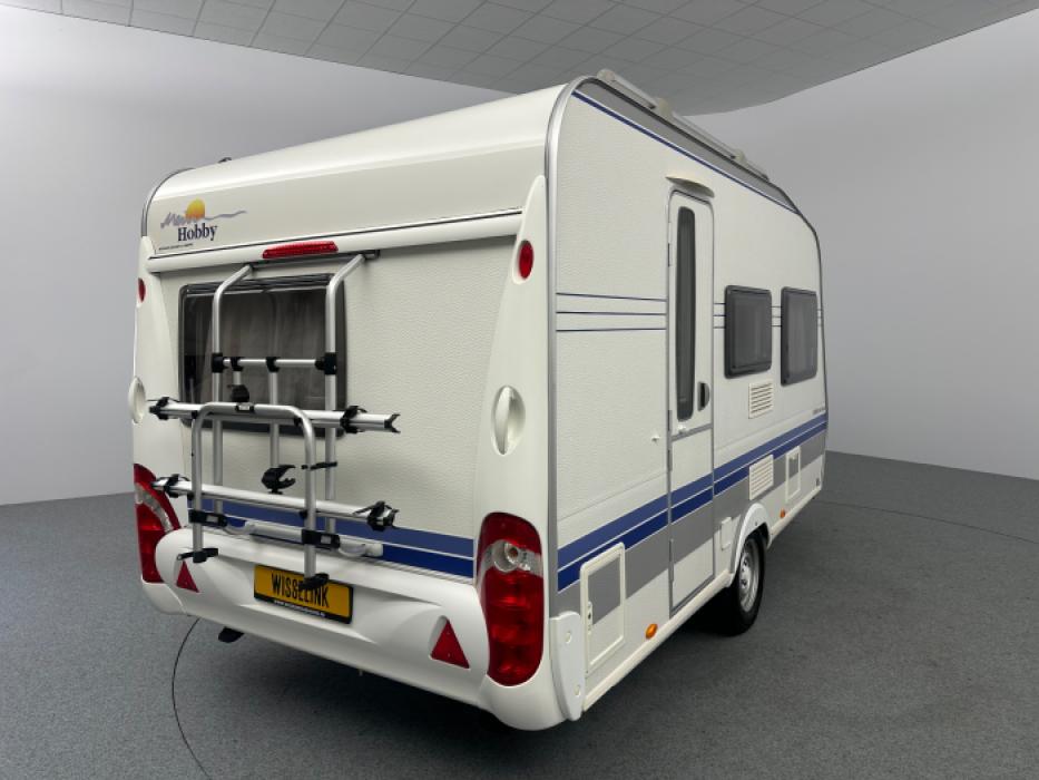 Hobby De Luxe 400 SF