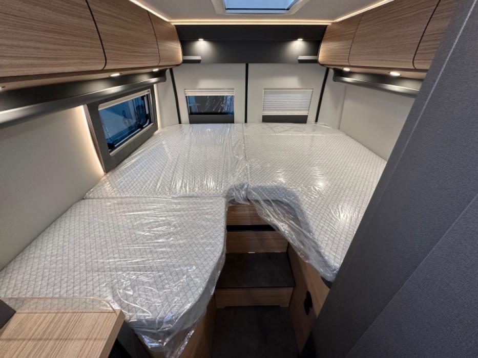 Malibu Van Diversity 640 LE K Charming GT Skyview