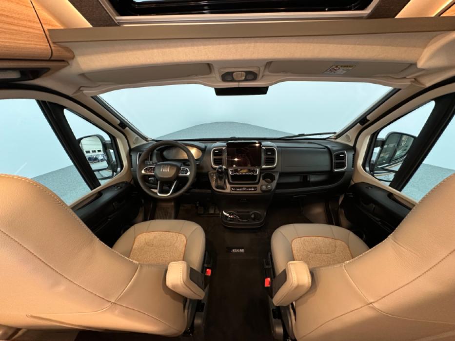 Malibu Van Diversity 640 LE K Charming GT Skyview