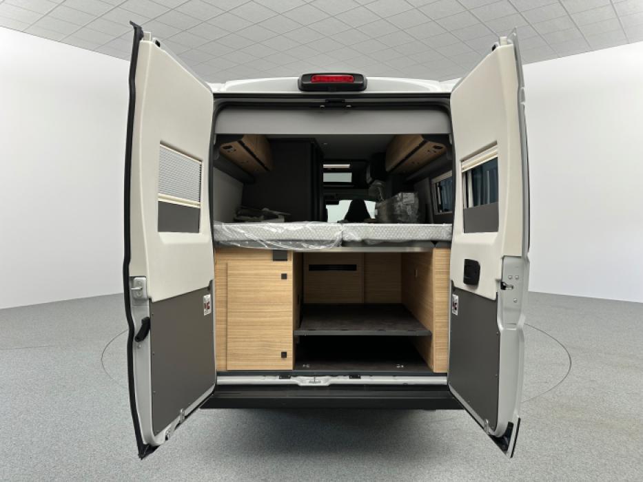 Malibu Van Diversity 640 LE K Charming GT Skyview